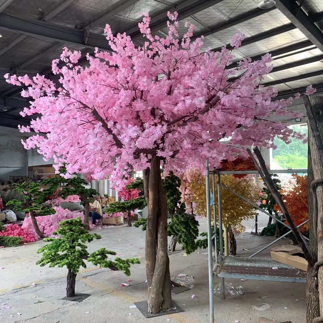 Cây hoa đào mô phỏng có đặc điểm gì?